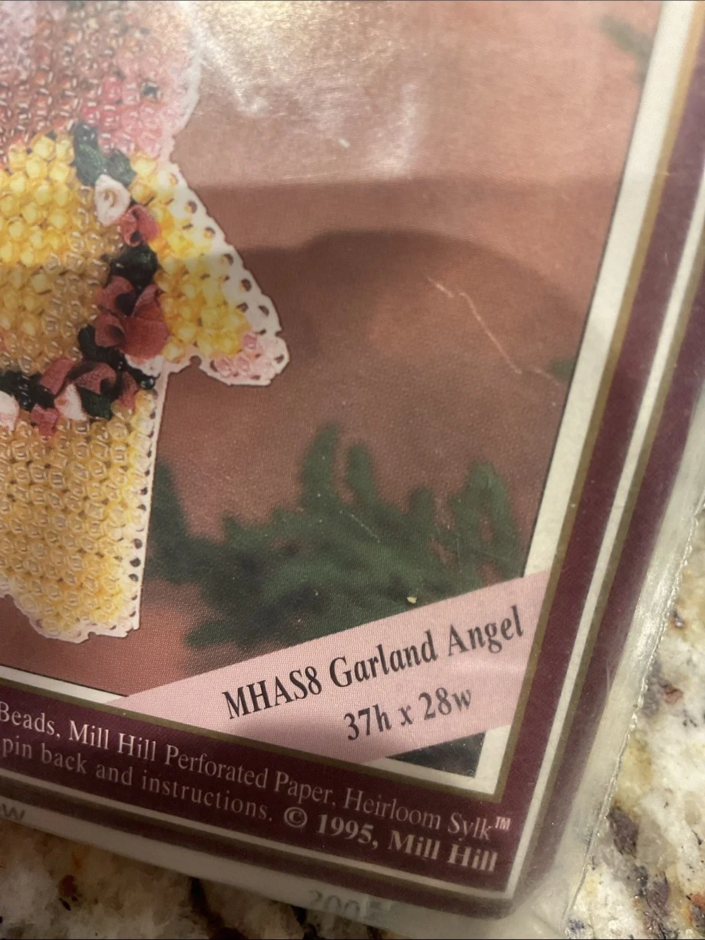 Mill Hill Holiday Sylk Angels Holiday Ornament Kit